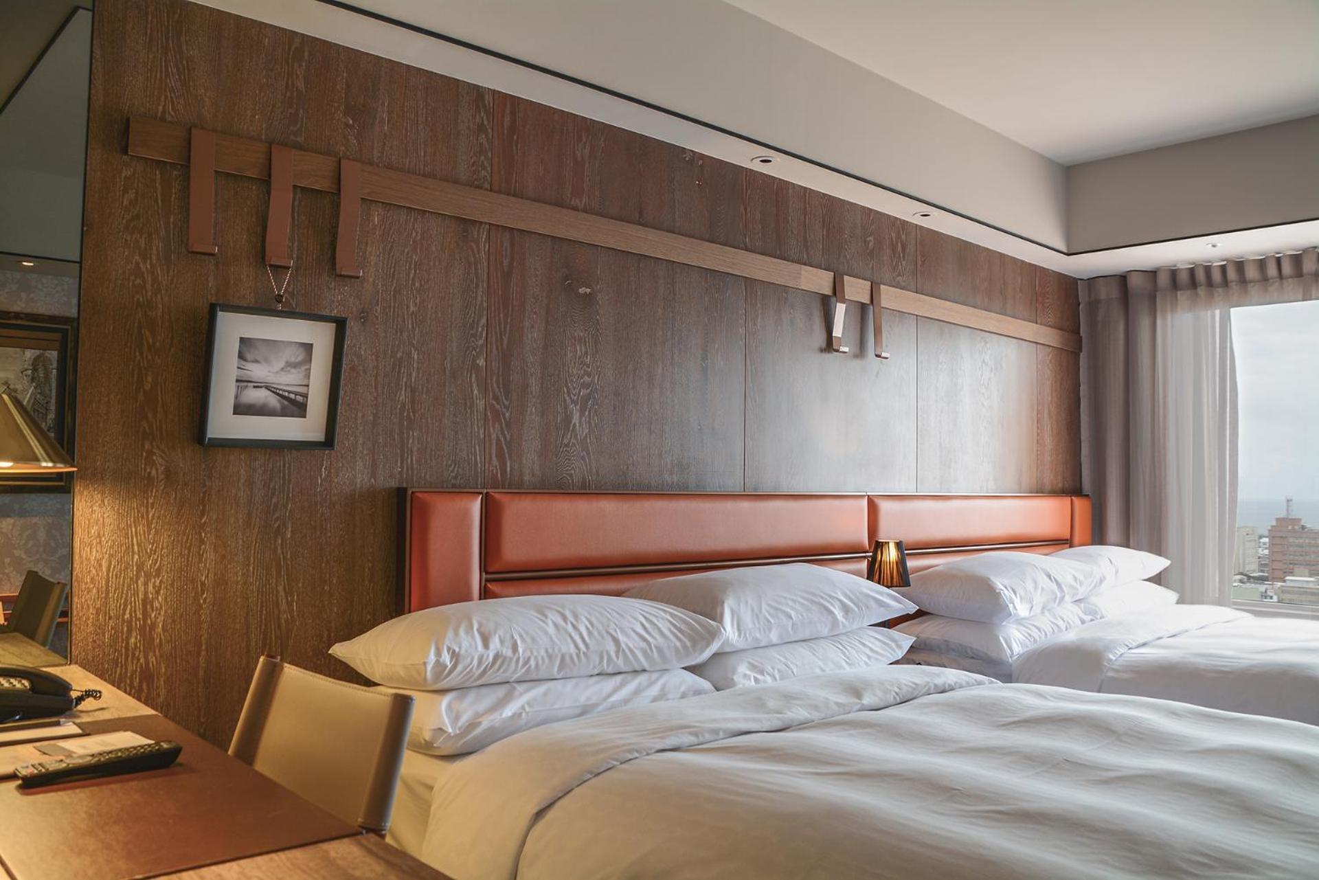 Sheraton Taitung Hotel Exterior photo A guest room at the hotel